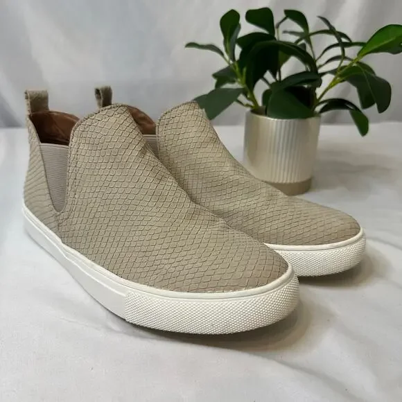 Report Neutral Women's Beige Slip-on Sneakers Size 9 - Picture 1 of 6